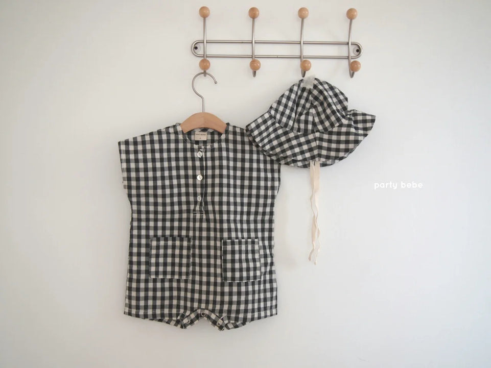 2023 Summer New Baby Sleeveless Plaid Romper + Hat Cotton Infant Boy Plaid Jumpsuit Fashion Baby Girl Casual Clothes